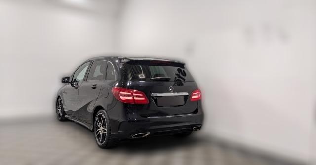 Mercedes-Benz B 200 AMG Line LEDER NAVI LED PANO STANDHZG