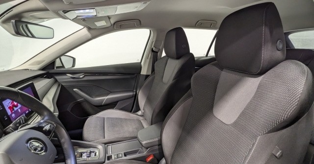 Skoda Octavia iV 1.4 TSI LED CarPlay AHK-Vorb. SHZ DAB