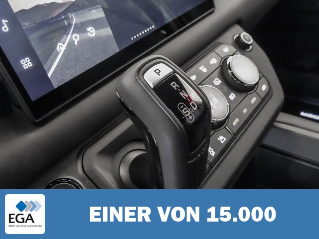 Land Rover Defender V8 110 4.4 Benzin P635 OCTA HUD El. Panodach Leder Digitales Cockpit Me