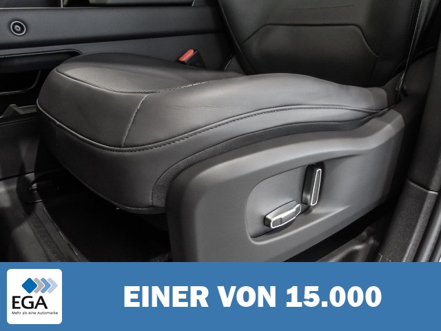 Land Rover Defender V8 110 4.4 Benzin P635 OCTA HUD El. Panodach Leder Digitales Cockpit Me