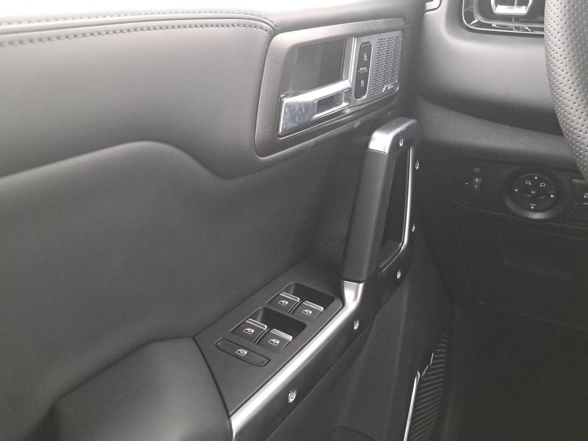 BAW 212 BAW 212 *4x4*LED*SHZ*Winde*DAB*360°*Konservierung*