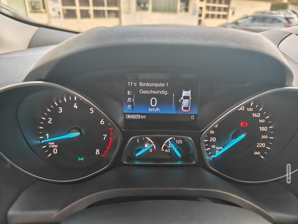 Ford Kuga TR. KAMERA  ALU 17