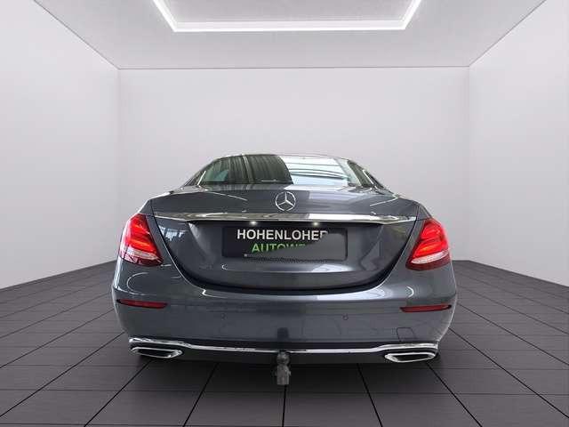 Mercedes-Benz E 200 d Avantgarde*AHK*LED*Kamera*SHZ*