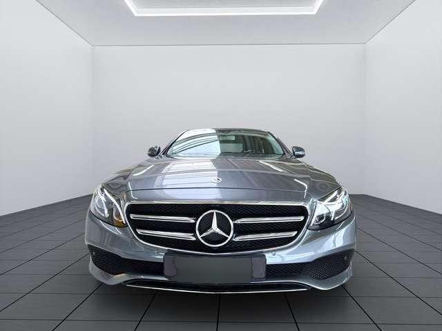 Mercedes-Benz E 200 d Avantgarde*AHK*LED*Kamera*SHZ*