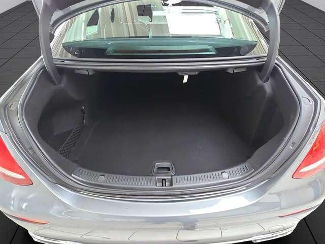 Mercedes-Benz E 200 d Avantgarde*AHK*LED*Kamera*SHZ*