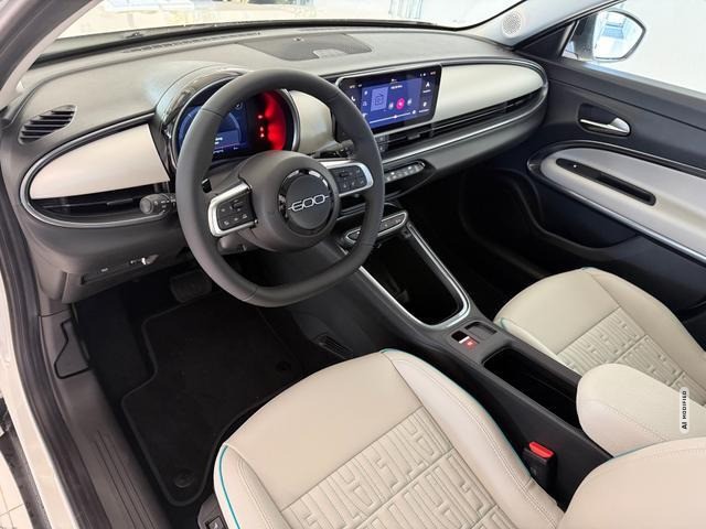 Fiat 600 La Prima Hybrid 1.2 T3 81 kW (110 PS) DCT Klimaautomatik, Massagesitz, Sitzh