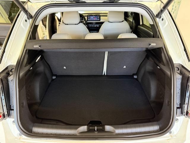Fiat 600 La Prima Hybrid 1.2 T3 81 kW (110 PS) DCT Klimaautomatik, Massagesitz, Sitzh