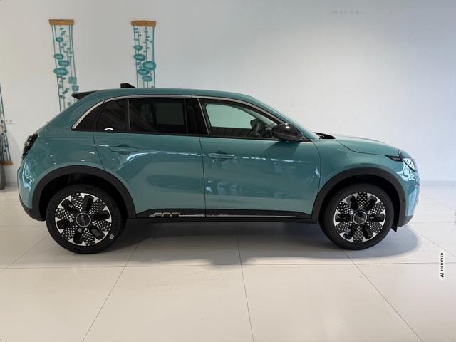 Fiat 600 La Prima Hybrid 1.2 T3 81 kW (110 PS) DCT Klimaautomatik, Massagesitz, Sitzh