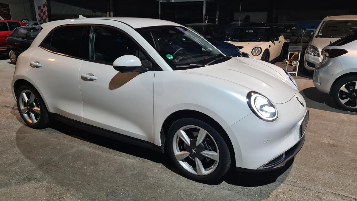 Ora Funky Cat 300 Pro Sitzheizung,E-Sitze,Finanz. ab 3,99%