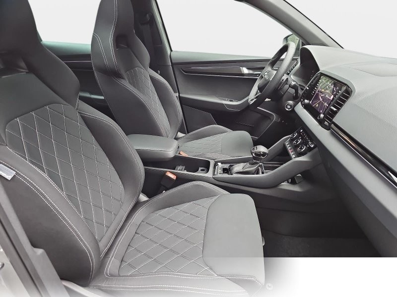 Skoda Karoq 1.5 TSI DSG SPORTLINE NAVI LED-MATRIX PANO CANTON