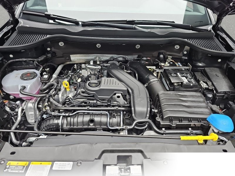 Skoda Karoq 1.5 TSI DSG SPORTLINE NAVI LED-MATRIX PANO CANTON