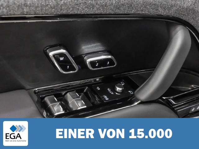Land Rover Range Rover Sport P530 Autobiography Park-Assistent HUD Luftfederung AD Niveau E