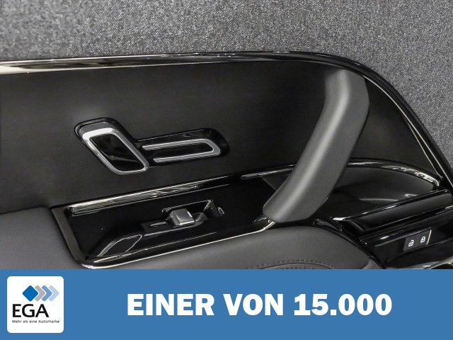 Land Rover Range Rover Sport P530 Autobiography Park-Assistent HUD Luftfederung AD Niveau E