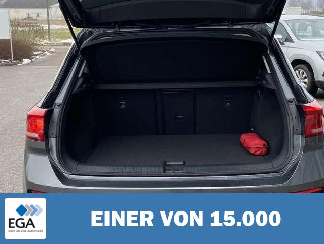 Volkswagen T-Roc 1.0 TSI ACTIVE 17