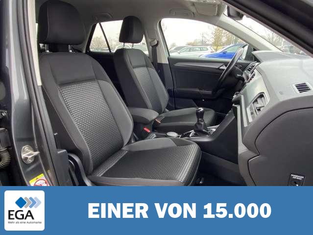 Volkswagen T-Roc 1.0 TSI ACTIVE 17