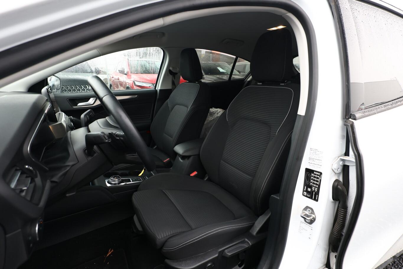 Ford Focus 1.5 EcoBoost 150 Aut. Titanium Nav LED SHZ