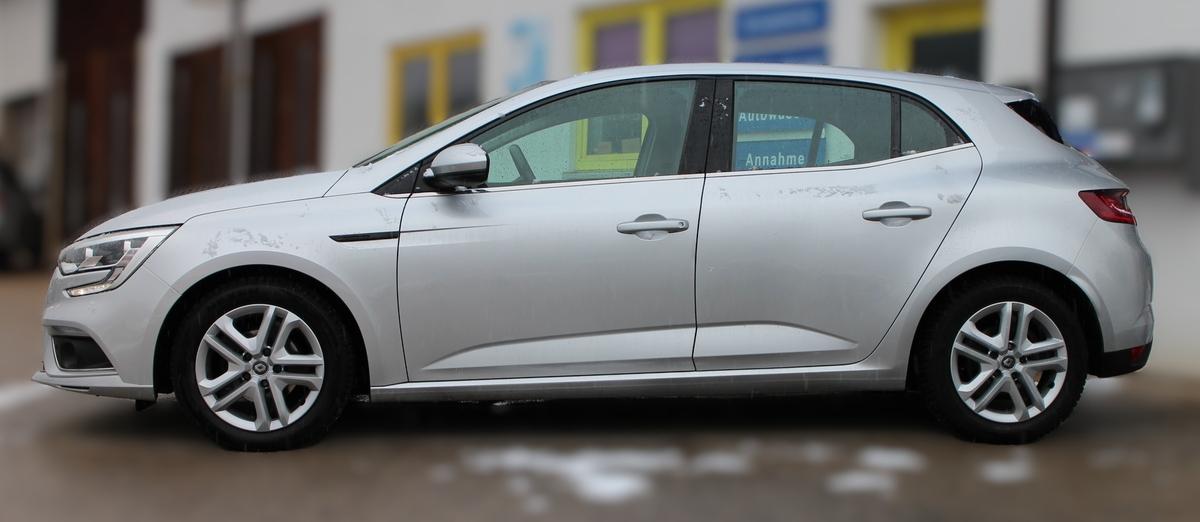 Renault Megane IV 1.2 TCe 100 Energy Experience 