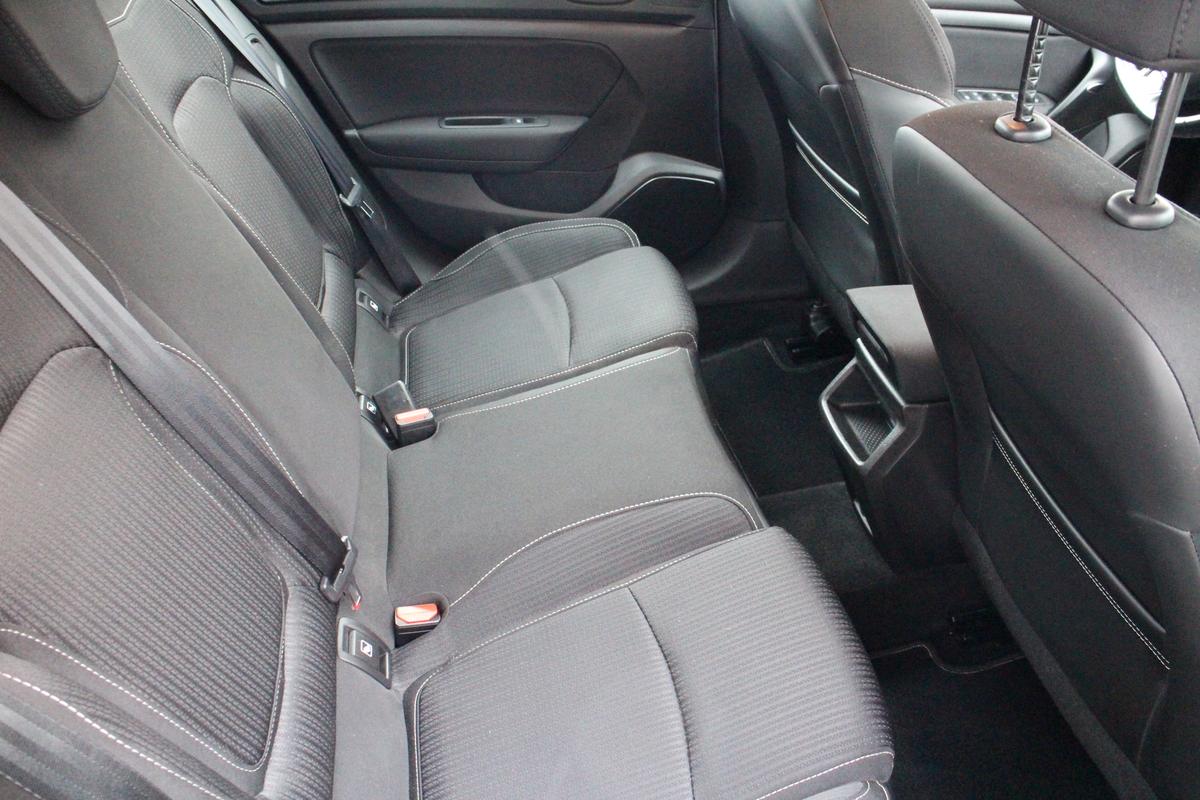 Renault Megane IV 1.2 TCe 100 Energy Experience 