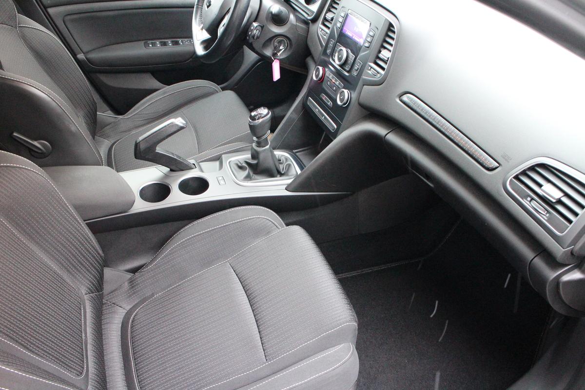 Renault Megane IV 1.2 TCe 100 Energy Experience 