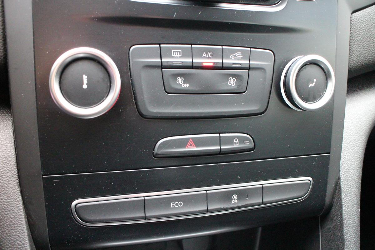 Renault Megane IV 1.2 TCe 100 Energy Experience 