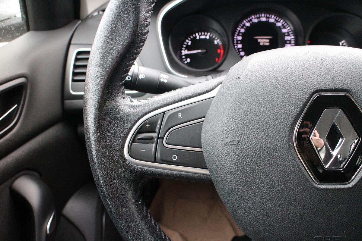 Renault Megane IV 1.2 TCe 100 Energy Experience 
