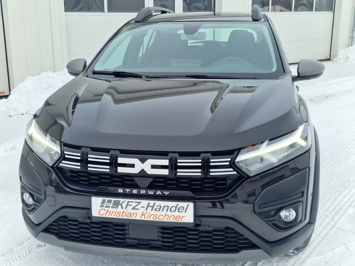 Dacia Sandero Expression+*Navi*LED*Temp.*R-Kamera