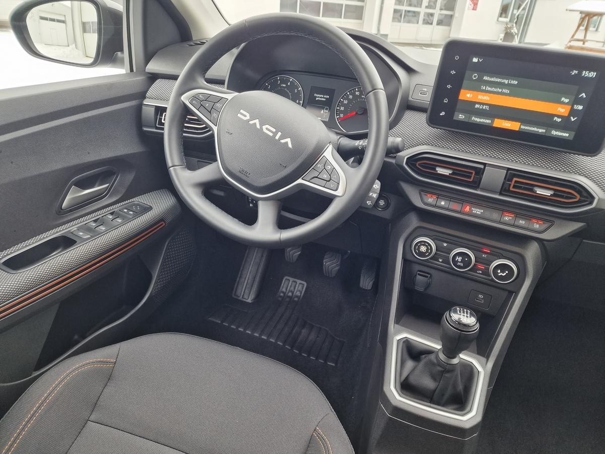 Dacia Sandero Expression+*Navi*LED*Temp.*R-Kamera