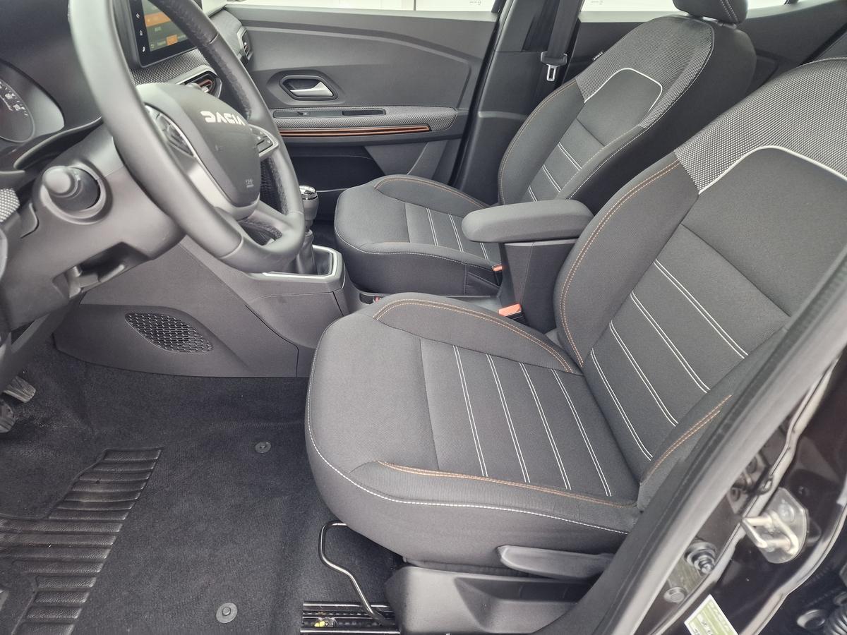 Dacia Sandero Expression+*Navi*LED*Temp.*R-Kamera