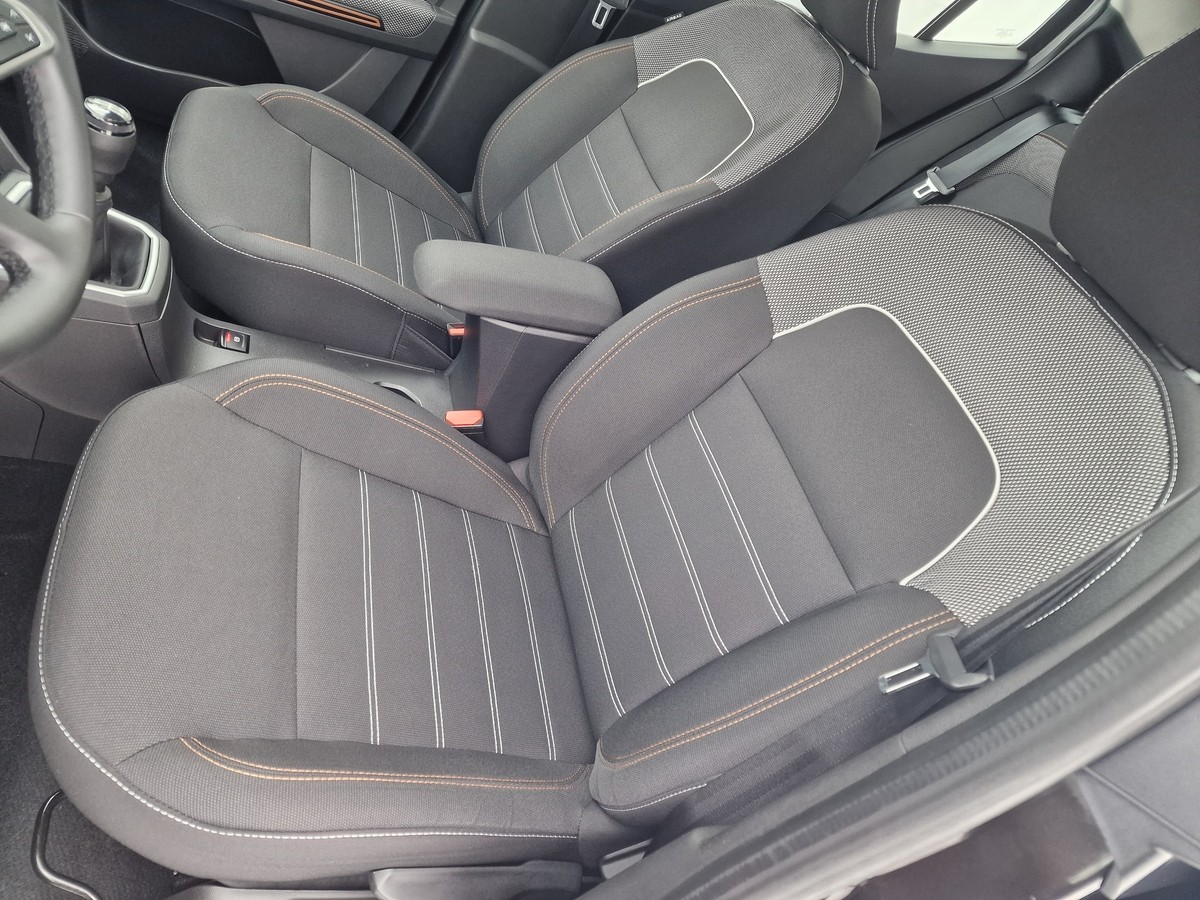 Dacia Sandero Stepway Express+*Navi*LED*DAB*R-Kamera