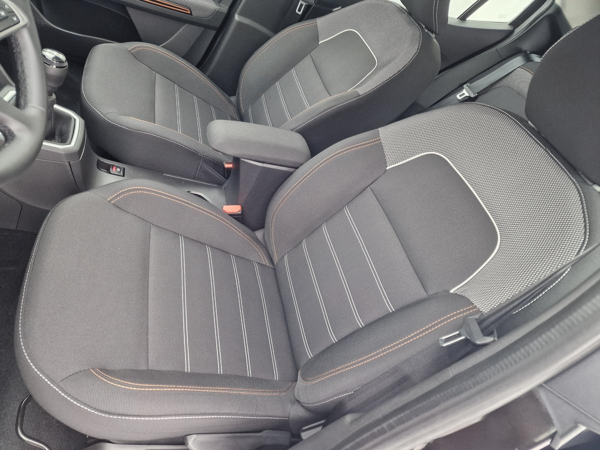 Dacia Sandero Expression+*Navi*LED*Temp.*R-Kamera