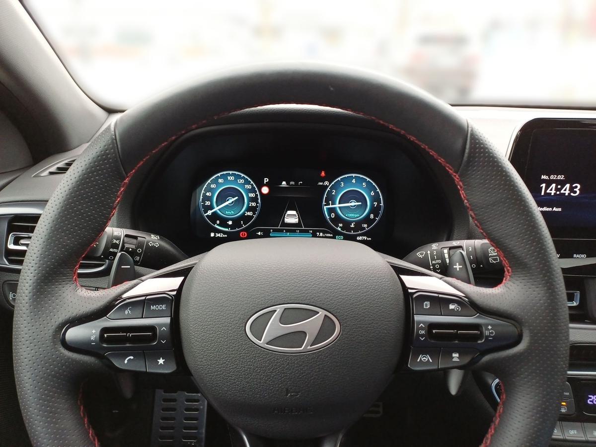 Hyundai i30 1.5 T-GDI N Line MHEV Pano App LED ACC Kamera