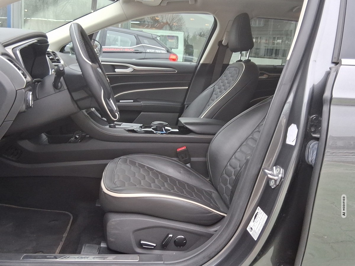 Ford Mondeo 2.0 Hybrid Vignale*PANORAMA-DACH*LEDER*AHK*RÜCKF-CAM*