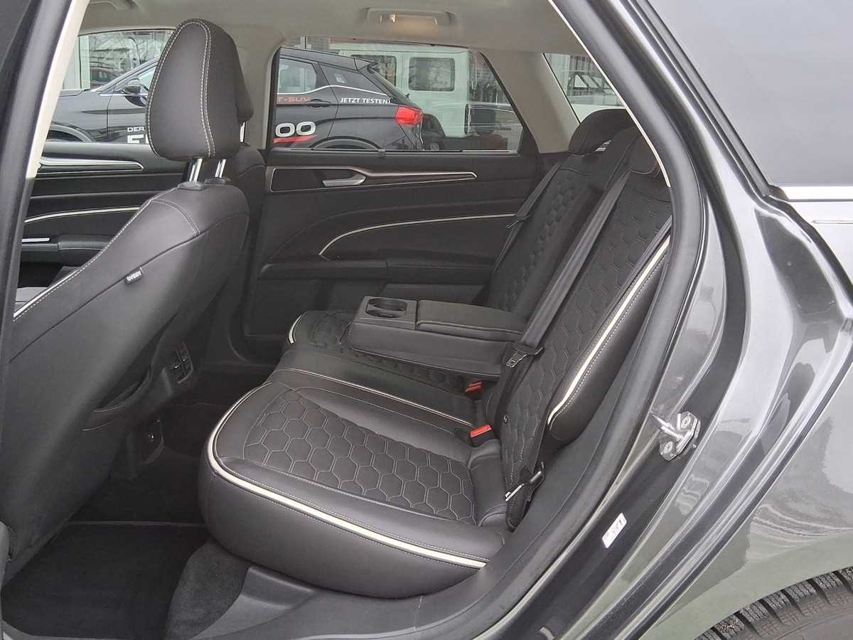 Ford Mondeo 2.0 Hybrid Vignale*PANORAMA-DACH*LEDER*AHK*RÜCKF-CAM*