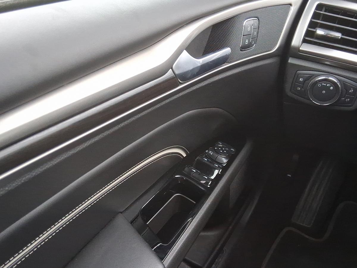 Ford Mondeo 2.0 Hybrid Vignale*PANORAMA-DACH*LEDER*AHK*RÜCKF-CAM*