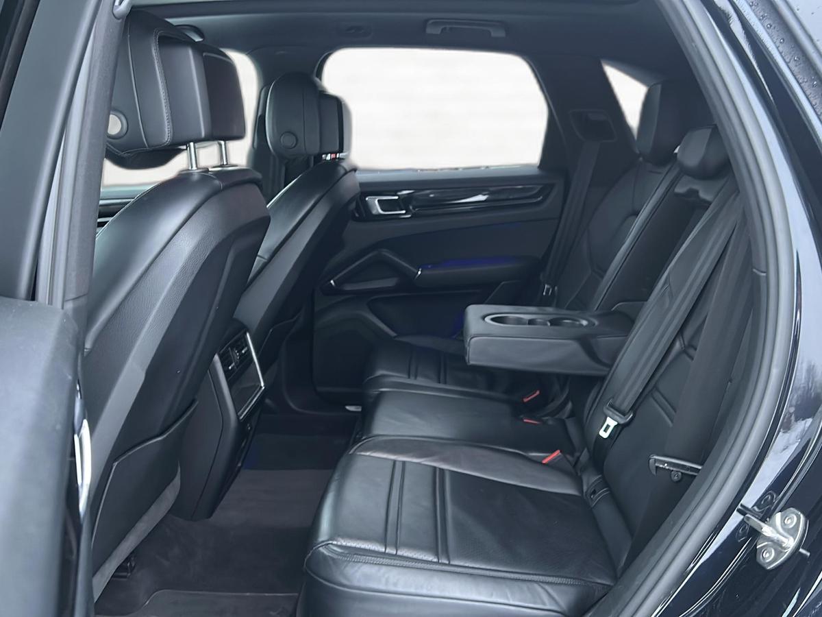 Porsche Cayenne 3.0-Liter-V6-Turbo*AHZV*SHZ*Klimauto*