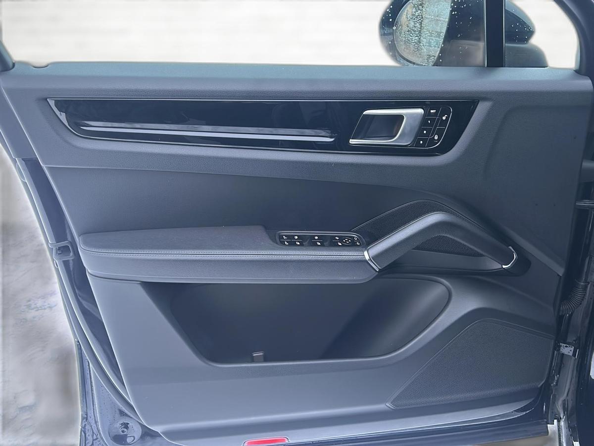 Porsche Cayenne 3.0-Liter-V6-Turbo*AHZV*SHZ*Klimauto*