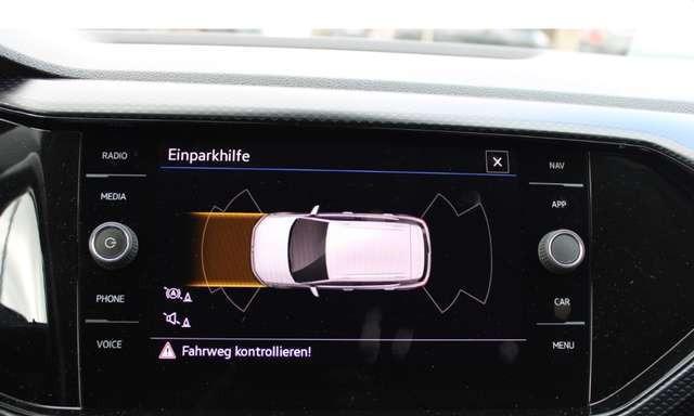 Volkswagen T-Cross United 1.0 TSI Navi ACC AHK PDC v+h CarPlay SitzHZ