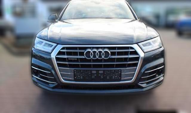 Audi Q5 50 TFSI e quattro design Navi Digitales Cockpit LE