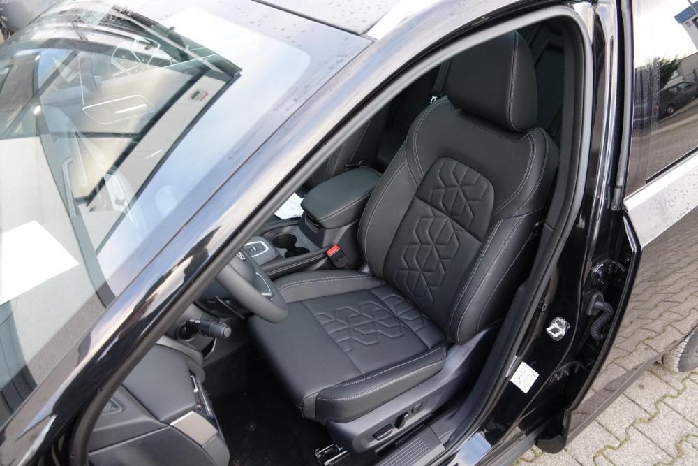 Nissan Qashqai TEKNA 158PS Xtron MY25 BOSE Pano Februar