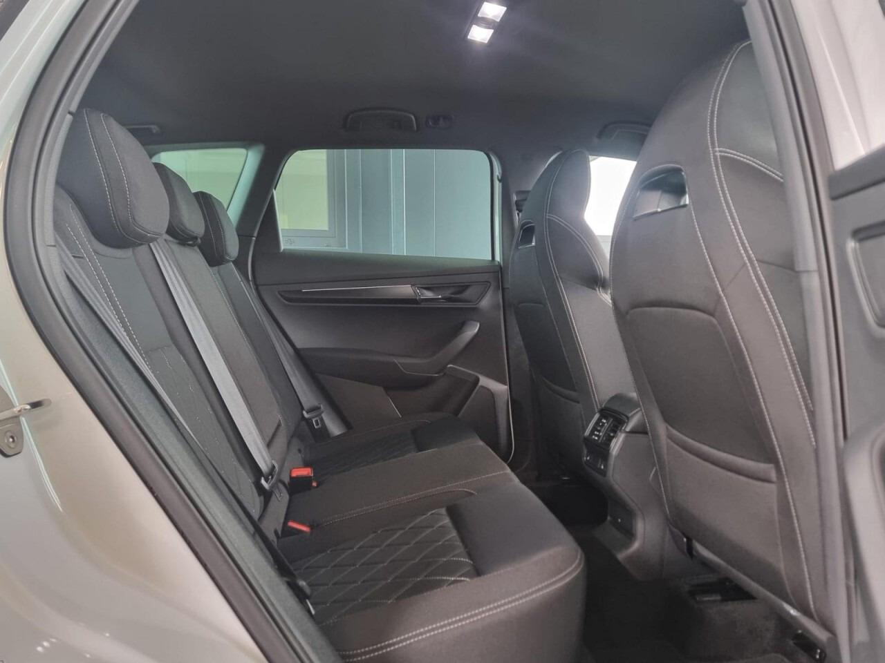 Skoda Karoq 2.0 TDI DSG,4x4,SPORTLINE,AHK,360,VIRTUAL