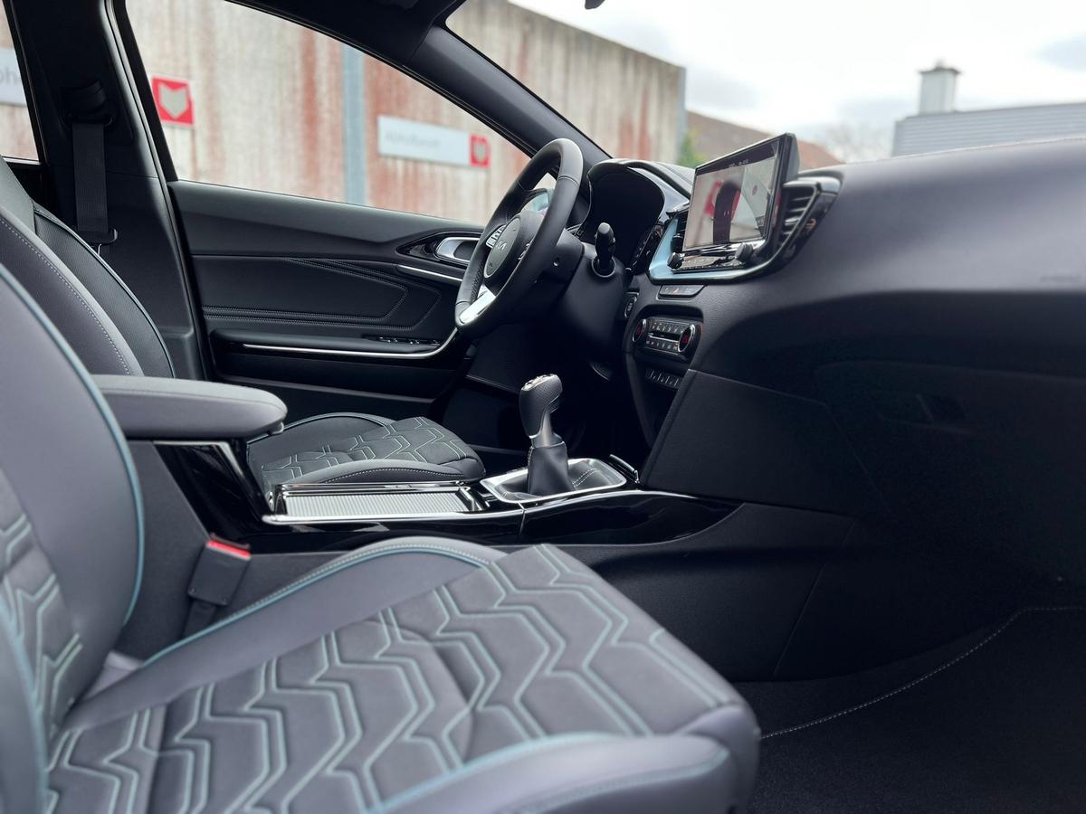 Kia cee'd / Ceed 1.0 T-GDI Ultimate Edition - Navi -e.Heckklappe