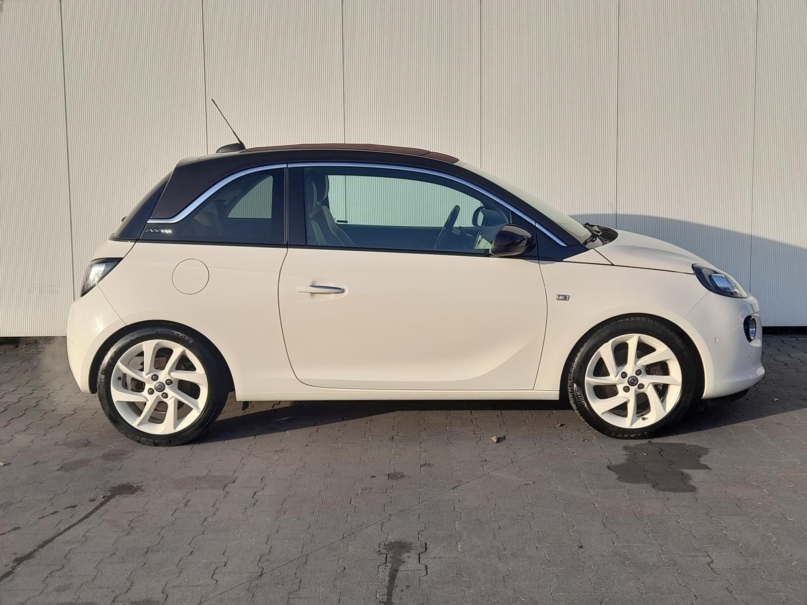 Opel Adam Open Air~NAVI/APP~2xPDC~SHZ~8-fach bereift
