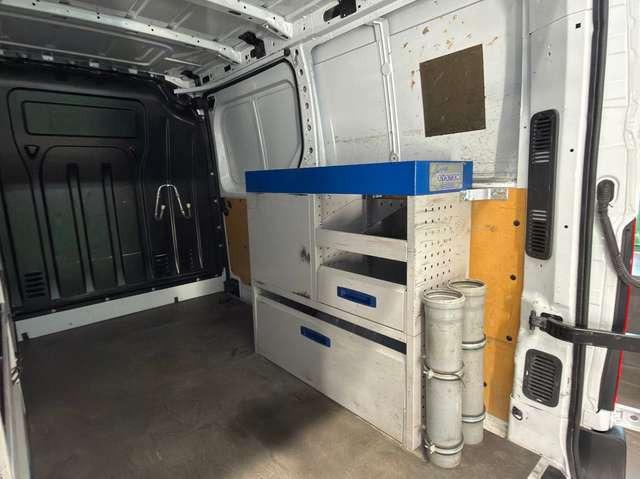 Nissan NV400 L1H1 2,8t AHK RFK KLIMA REGALE DACHTRÄGER