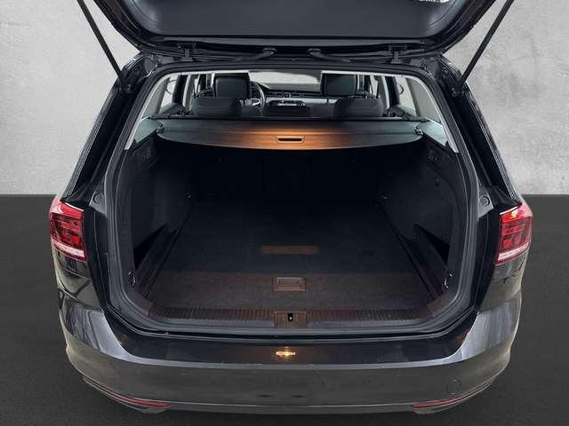 Volkswagen Passat 2.0TDI 6-Gang Navi LED Kamera CarPlay