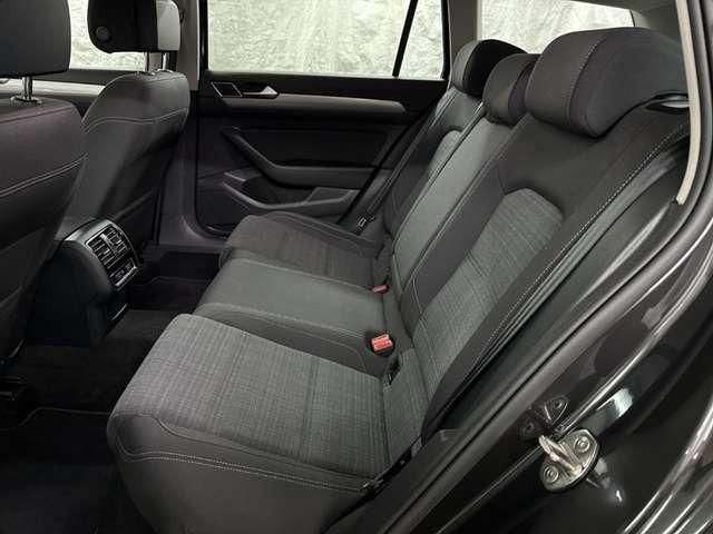 Volkswagen Passat 2.0TDI 6-Gang Navi LED Kamera CarPlay