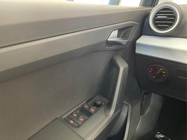Seat Ibiza Style 80PS Kessy+Kamera+Climatronic+Alu...