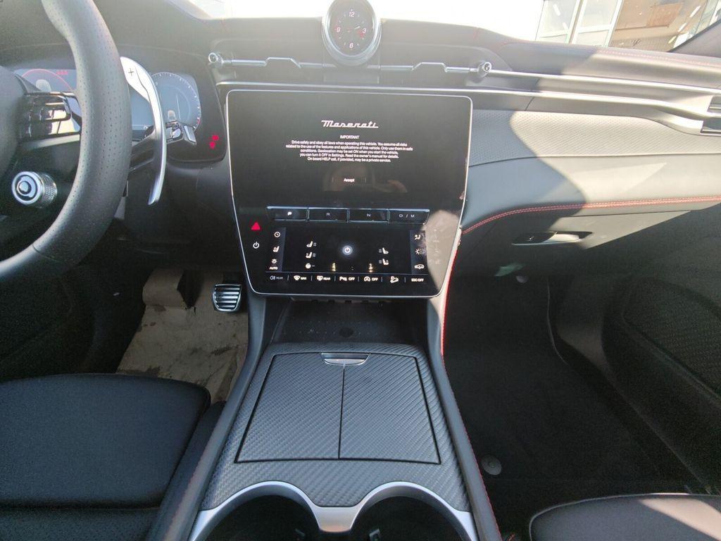 Maserati Grecale Trofeo MY 24 AHK+360°KAMERA+SITZLÜFTUNG