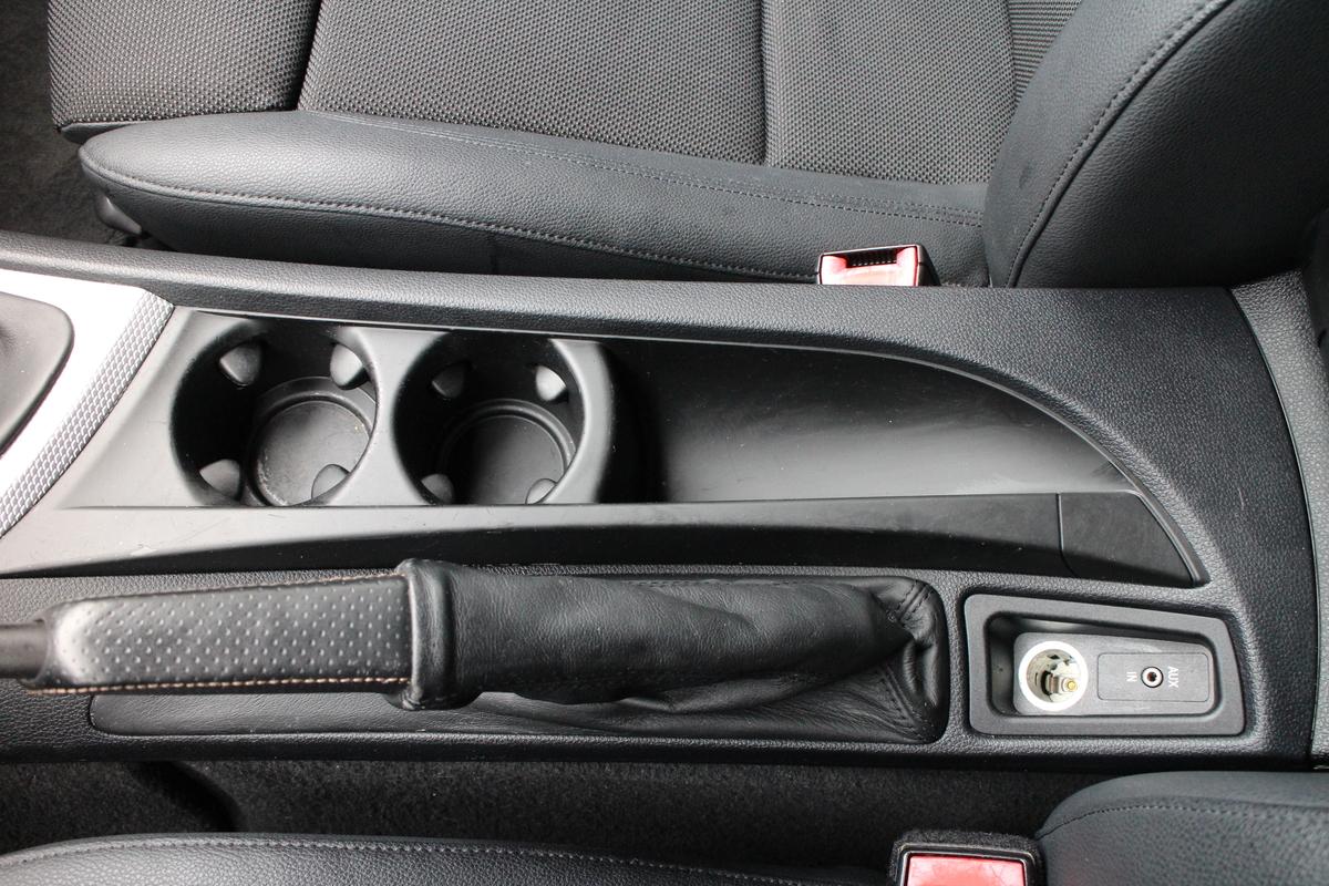 BMW 118M-Paket*Advantage-Komfort-Paket*PDC*