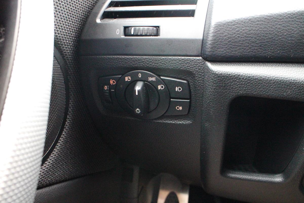 BMW 118M-Paket*Advantage-Komfort-Paket*PDC*