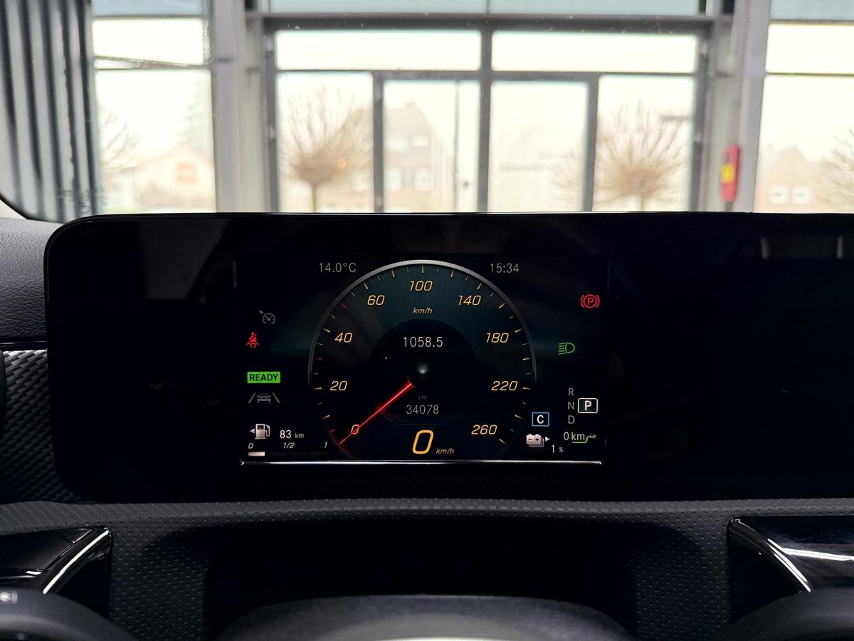 Mercedes-Benz A 250 e Progressive LED MBUX Navi R.Cam CarPlay